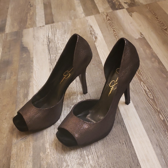 Jessica Simpson heels - Picture 2 of 9